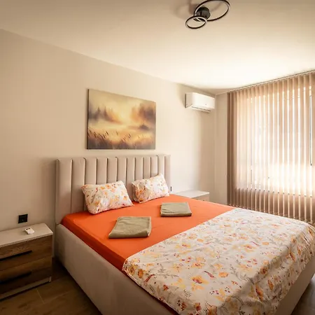 Apartament Luxury 2br Escape & Mountain Views & Free Garage & Panorama Balcony