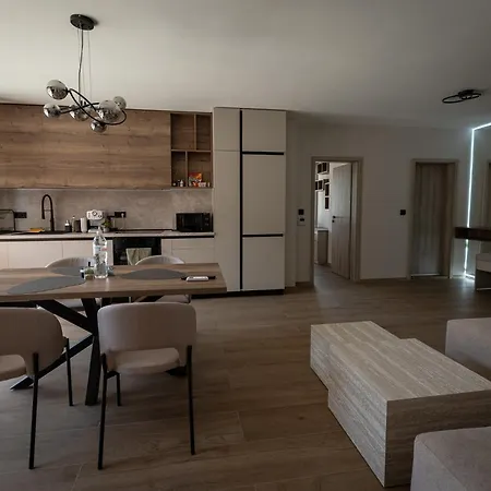 Luxury 2br Escape & Mountain Views & Free Garage & Panorama Balcony * Sofia